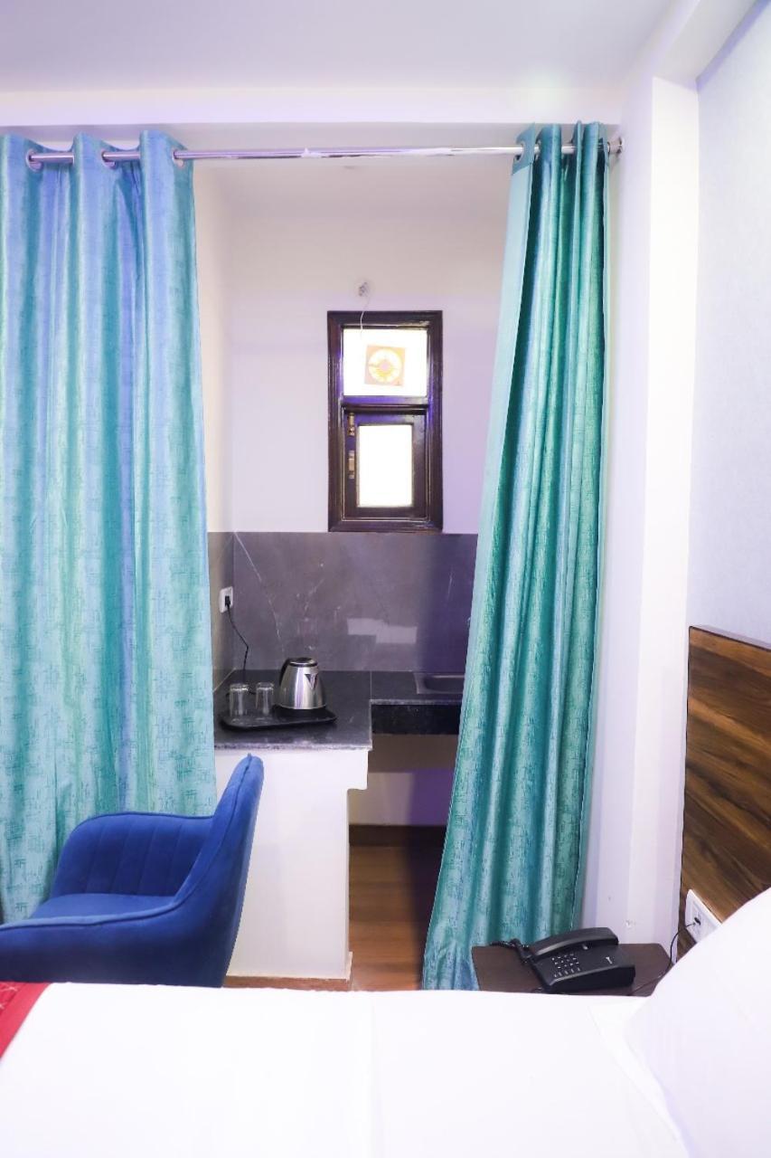 Surya International Bed & Breakfast New Delhi Eksteriør bilde