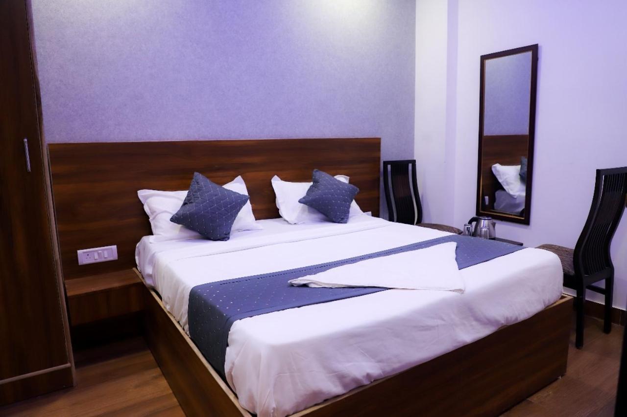 Surya International Bed & Breakfast New Delhi Eksteriør bilde