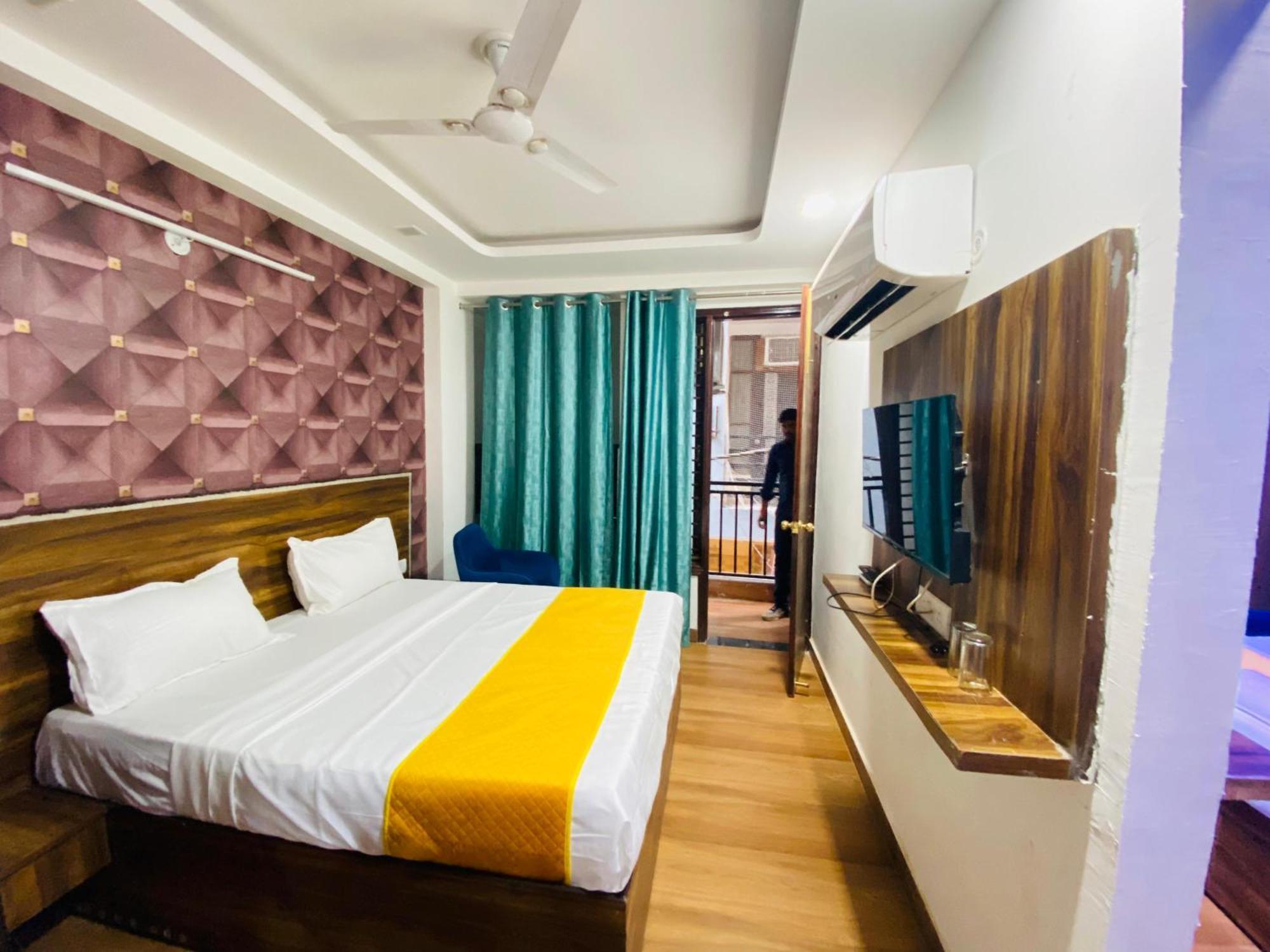 Surya International Bed & Breakfast New Delhi Eksteriør bilde