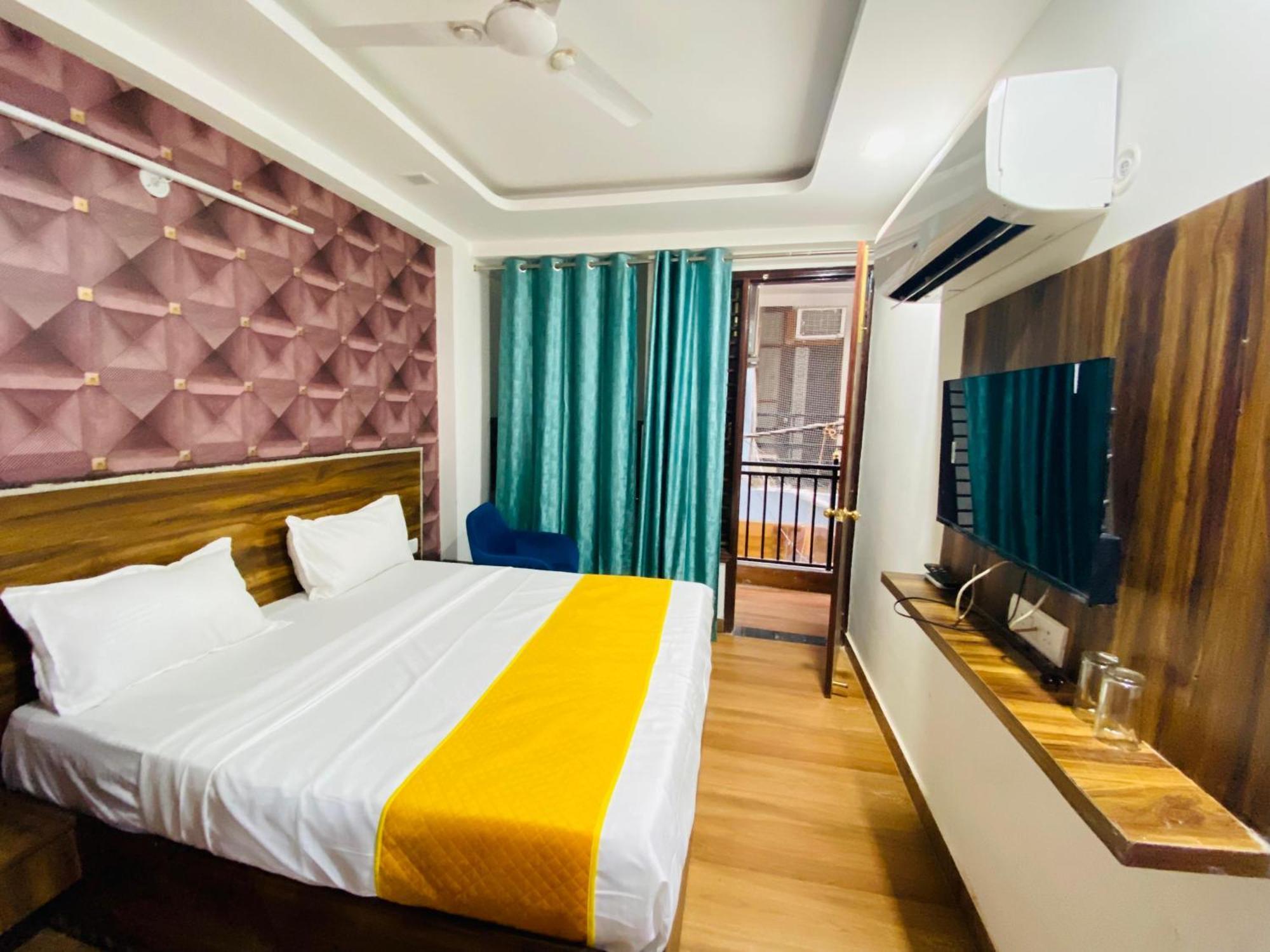 Surya International Bed & Breakfast New Delhi Eksteriør bilde